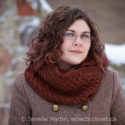 Fossetta Cowl