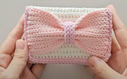 Card Case with a Cut Bow