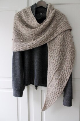 SYLT Shawl