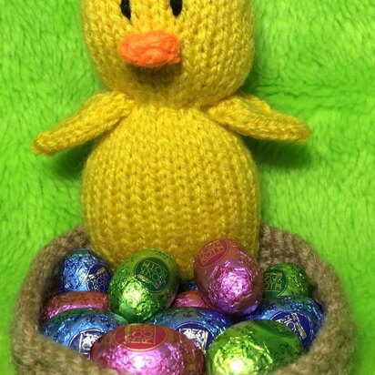 Easter Chick Sweet Egg Nest