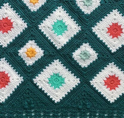 Buds & Blooms Blanket