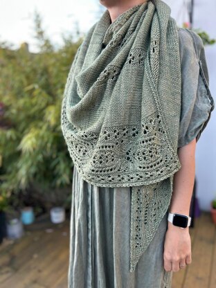 Elven Song Shawl