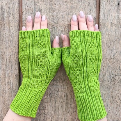 Diamond Windows Mitts