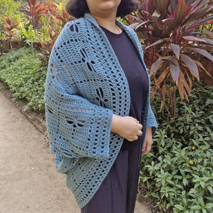 Dragonfly Garden Shrug