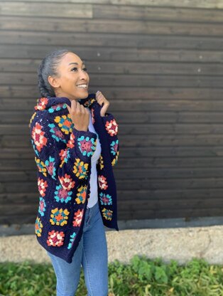Chill Out Granny square Hoodie