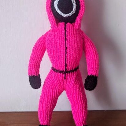 The Pink Soldier - Squid Game Guard - knitting pattern