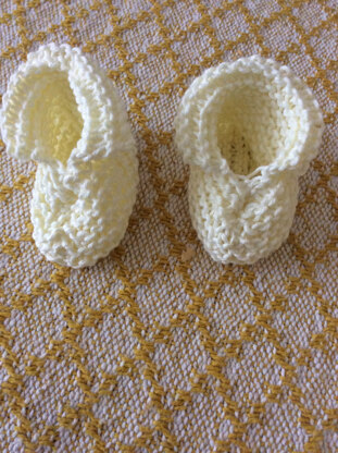 Precious Booties in Bernat Handicrafter Cotton Solids