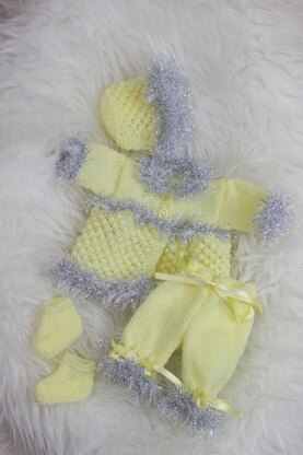 Doll Knitting Pattern 10"-12" & 14"-16" #141