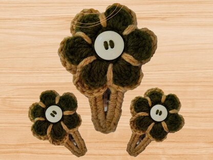 Crochet flower hair clip