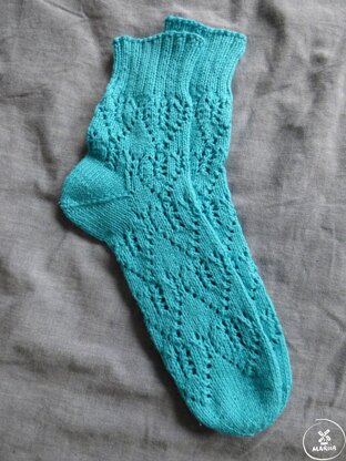 Lacy Hearts Socks