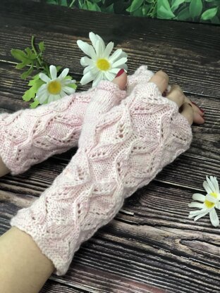 Dogwood Flower Fingerless Mitts