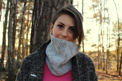 Stone Roots Cowl