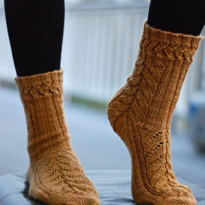 KNITTING PATTERN Cozy Socks Knitting Pattern, Beginner Socks Knit Pattern  Women Knit Socks Pattern, Cozy Warm Socks Knitting Pattern -  Canada