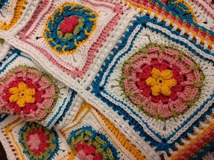 Jasmine Square Blanket