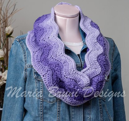 Crystal Waves Cowl