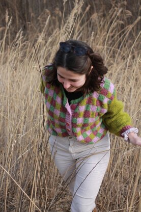 Elmer Cardigan: A Colorful and Textured Knit