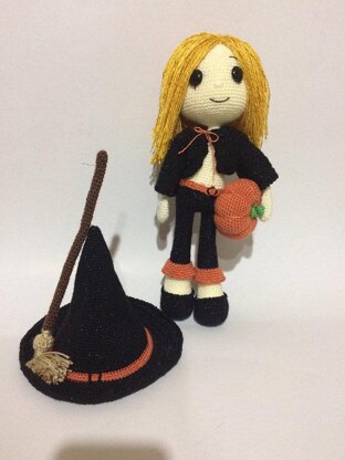 Cute Witch Wendy Amigurumi