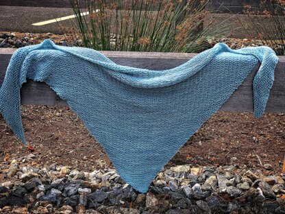 Standing At The Shore Shawl