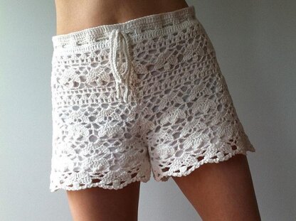 Floral Lace Shorts - White