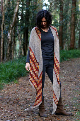 Russler Shawl by Carol Feller - Knitting Pattern For Women in The Yarn Collective