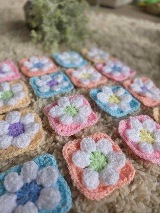 A Year in Flowers Temperature Blanket