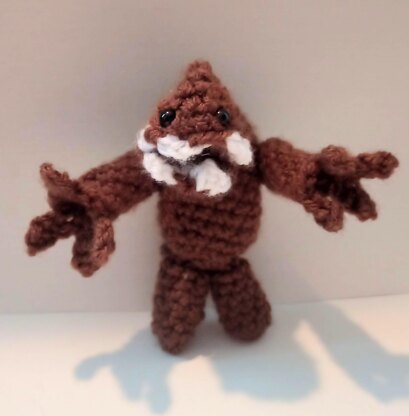 Rancor cat toy