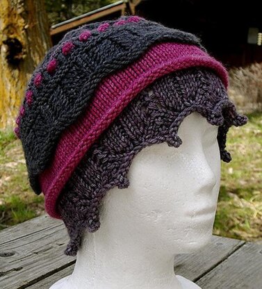 3 tiered Hat with Bobbles