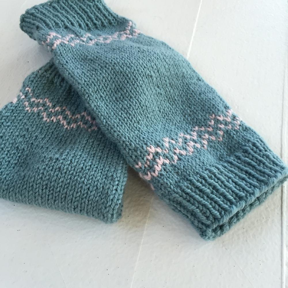 All The Time Baby Leg Warmers Knitting pattern by Ellie d