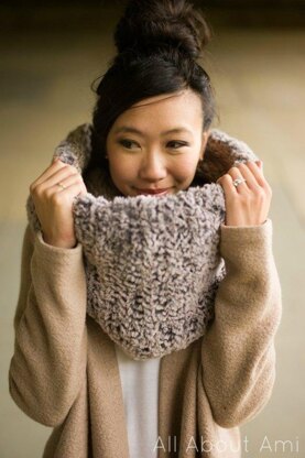 Luxe Faux Fur Cowl