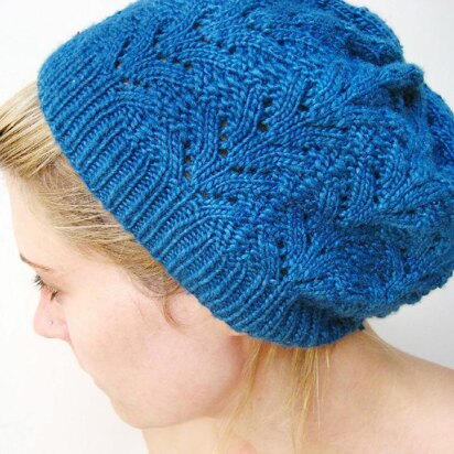 Nordic Lace Hat (Instructions to work in the round)