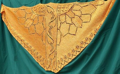 Sunflower field shawl