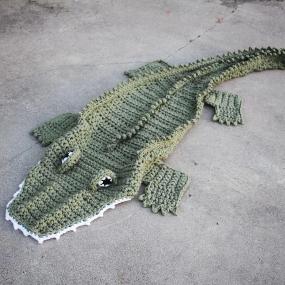 Alligator blanket sale