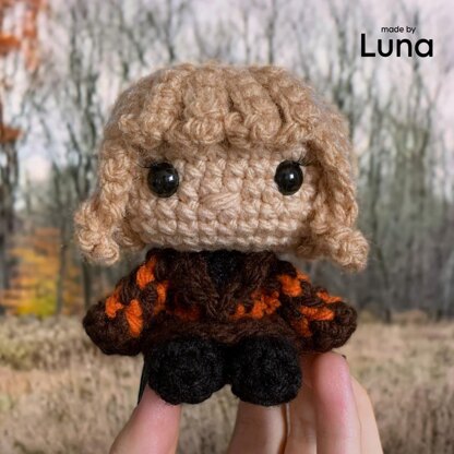 Taylor Swift Amigurumi | Evermore Crochet Pattern