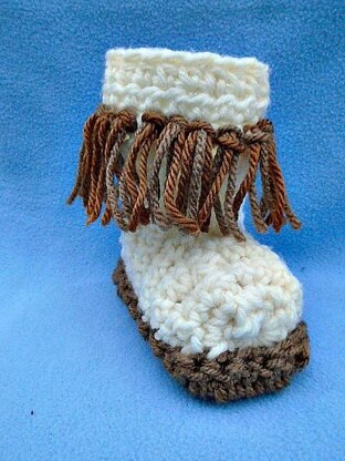 907 - Fringed Baby Boots