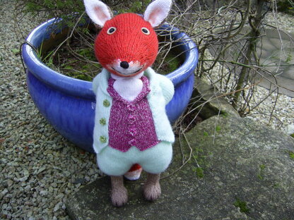 Mr Tod from Beatrix Potter books, pattern by Alan Dart