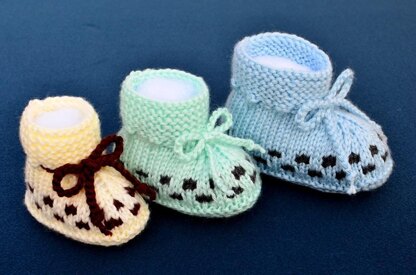 Two Colors Checks Baby Booties