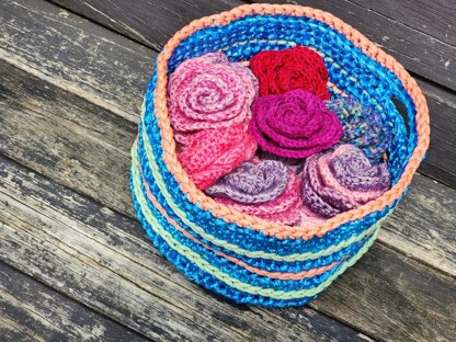 Raffia Basket with Handles