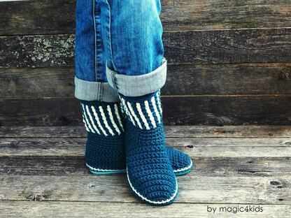 Flip-flop blue boots