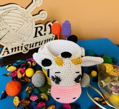 Amigurumi Joyful Cow