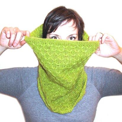 Hazy Cowl: single color version & 2-toned