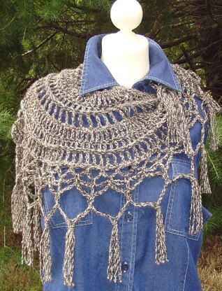 Ridgeline Fringed Shawlette