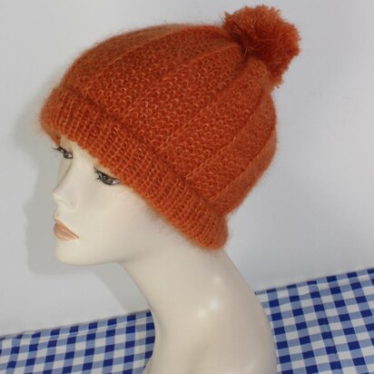 Circular Moss Stitch & Fishermans Rib Bobble Beanie