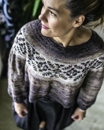 Fade Sweater- Winter to Summer Sweater