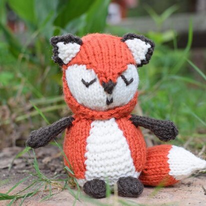 Woodland Fox - knitting pattern