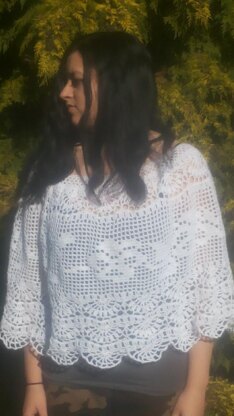 Crochet Poncho "Pansy Afternoons"