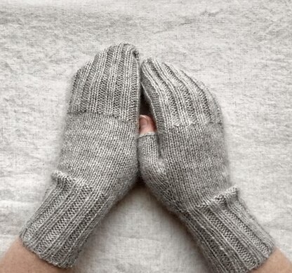 Warm and Fluffy Fingerless Mitts