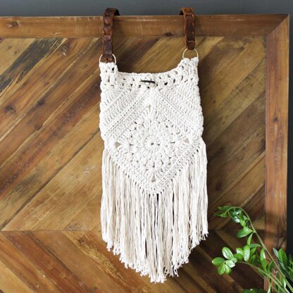 Incredible Fun Boho Crochet Bags - Pattern Center