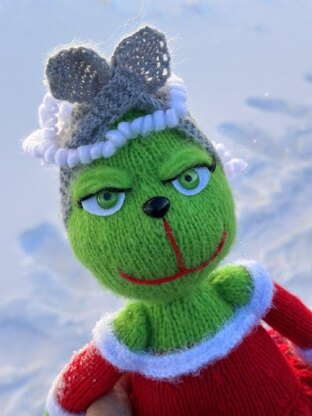 Miss Grinch knitting pattern.