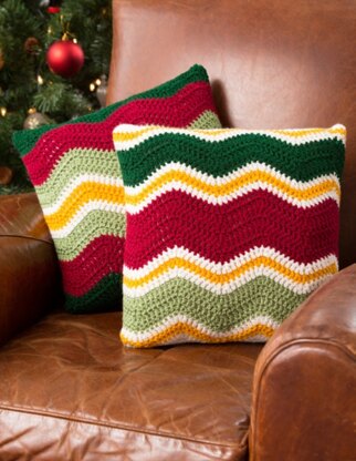 Holiday Chevron Pillows in Red Heart Super Saver Economy Solids - LW4387