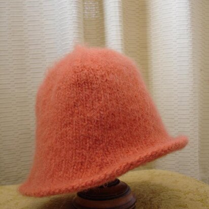 Smitty Cloche - knitting pattern